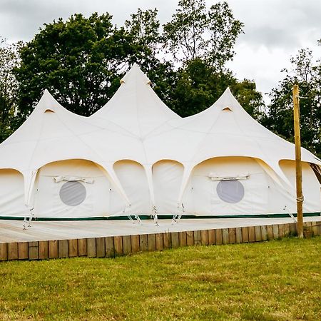 Вилла Luxury Glamping Retreat In Баттл Экстерьер фото
