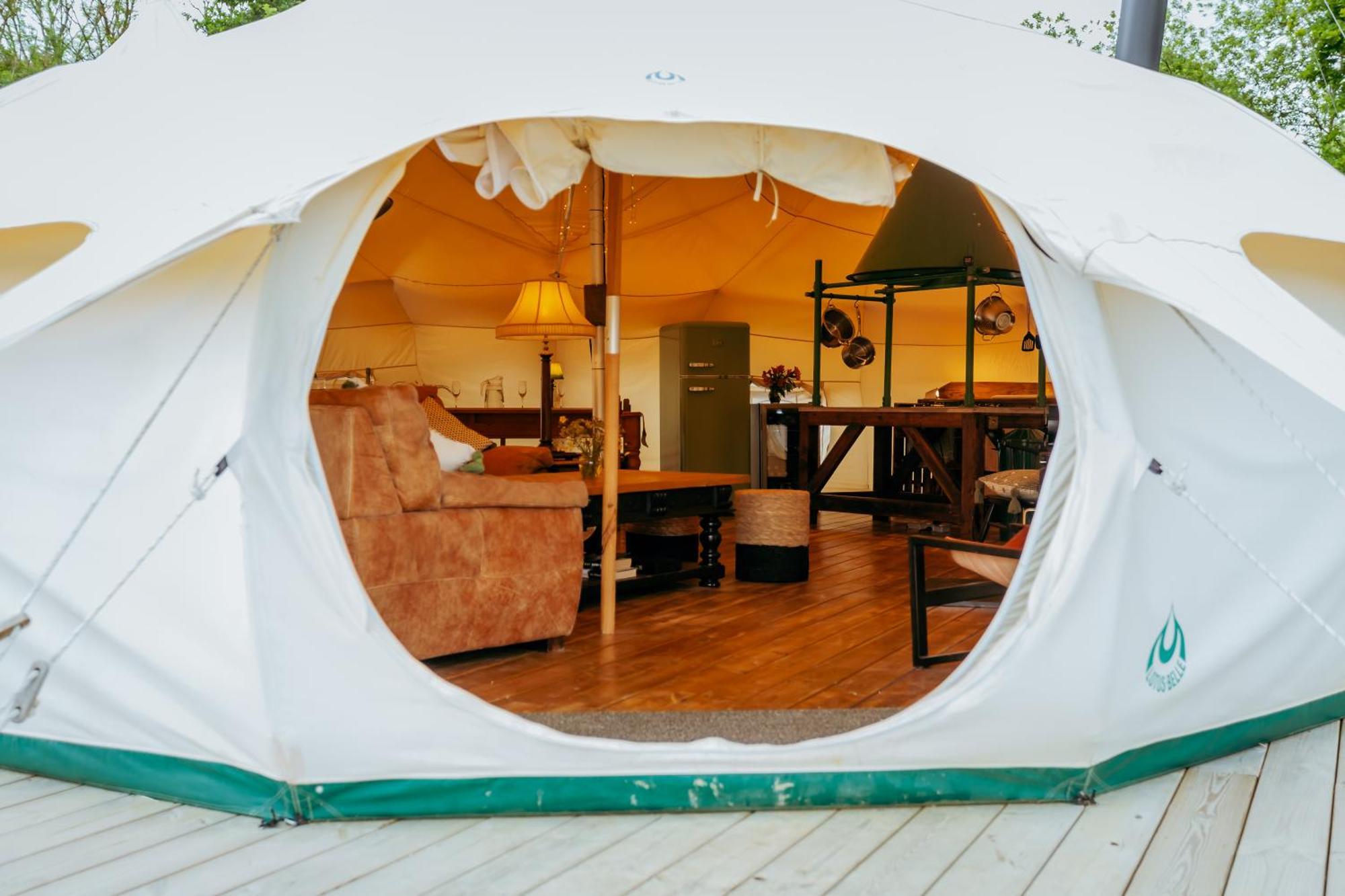 Вилла Luxury Glamping Retreat In Баттл Экстерьер фото